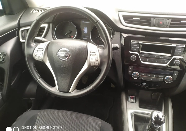 Nissan Qashqai cena 48900 przebieg: 120990, rok produkcji 2015 z Człopa małe 781